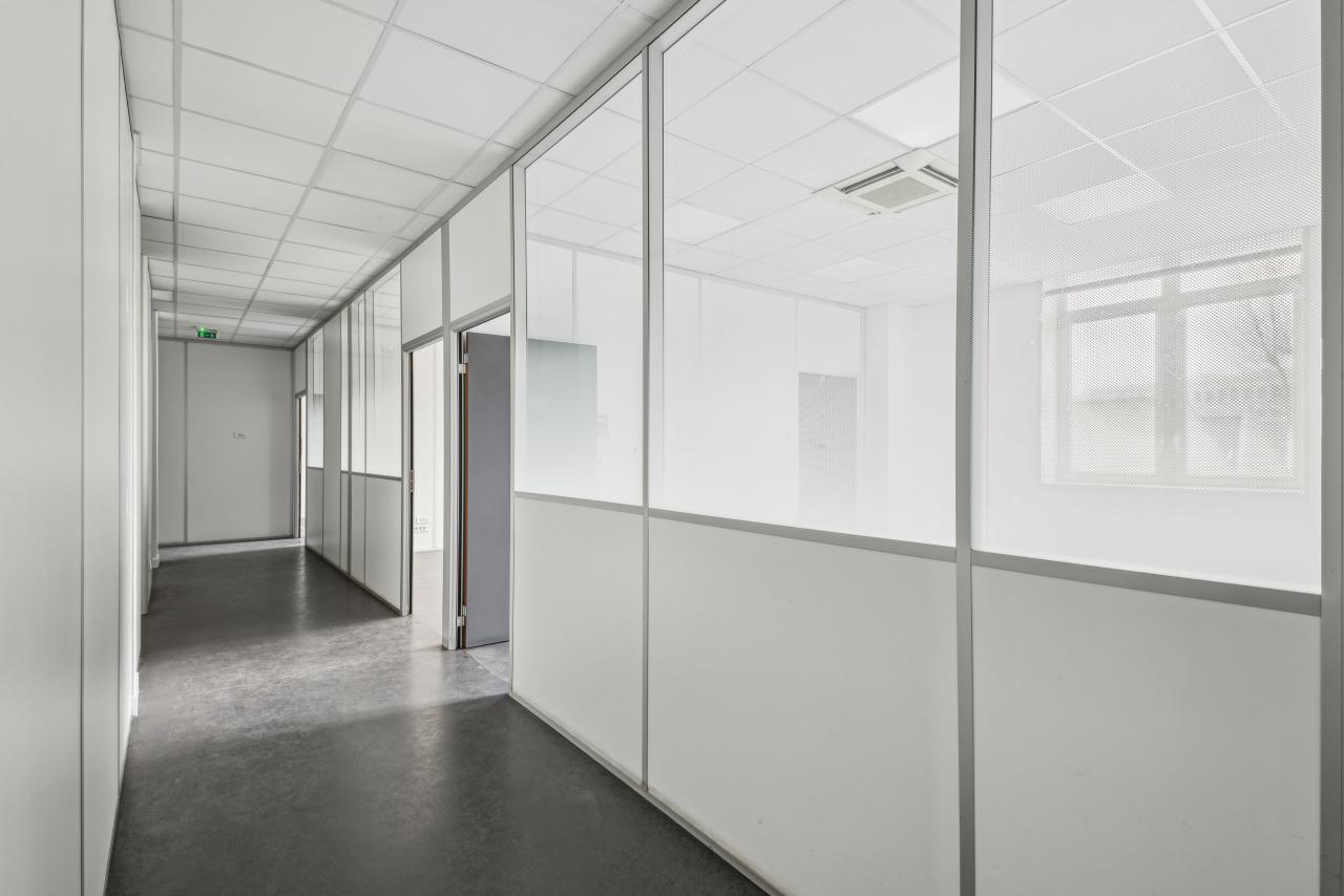 Bureau Pantin 430m² Location bureau Pantin Seine-Saint-Denis OLBUR2313351 1